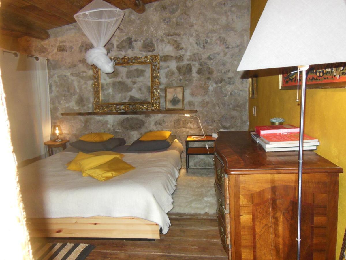 Maison Dans Jardin Villeseque-des-Corbieres Esterno foto